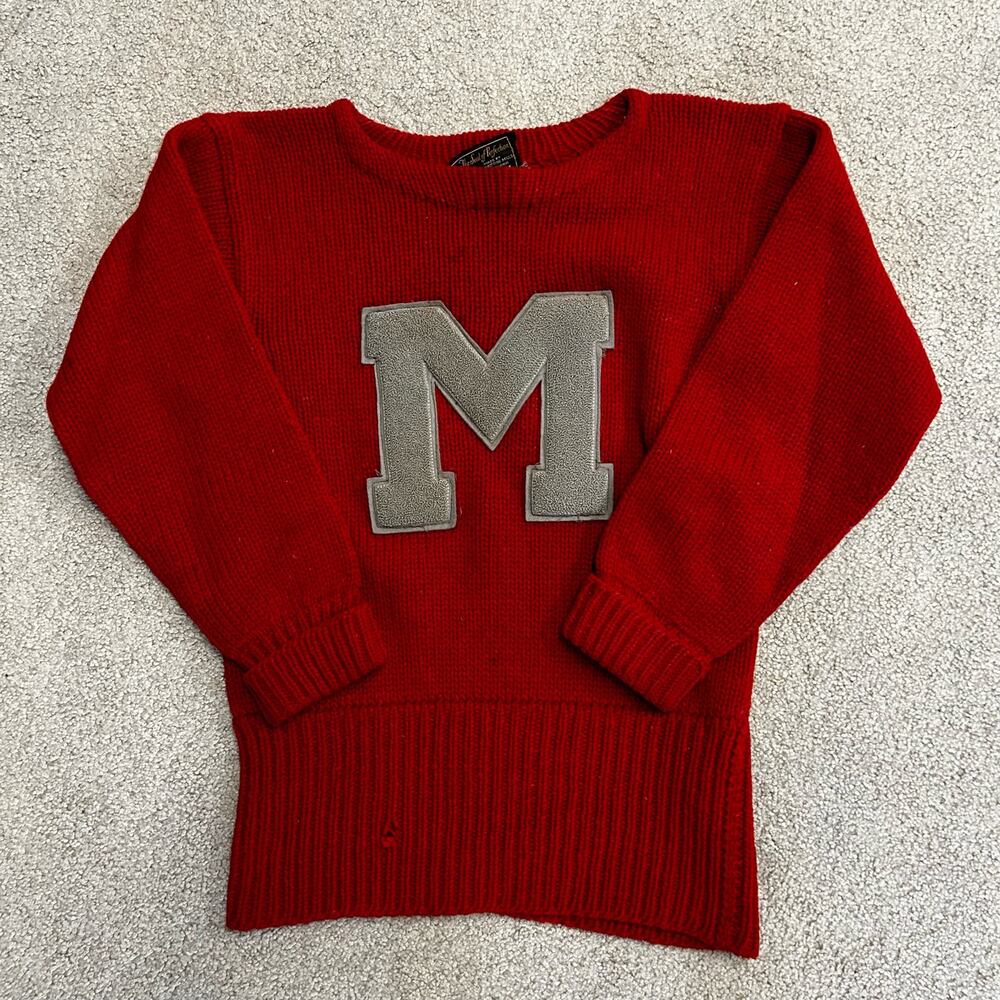 Vintage Muhlenberg College Sweater - 1940s - GREAT condition - RARE